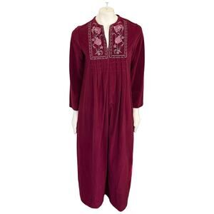VTG Floral Embroidered Half Zip Floor Length Burgundy Velour Robe 60s 70s SZ S